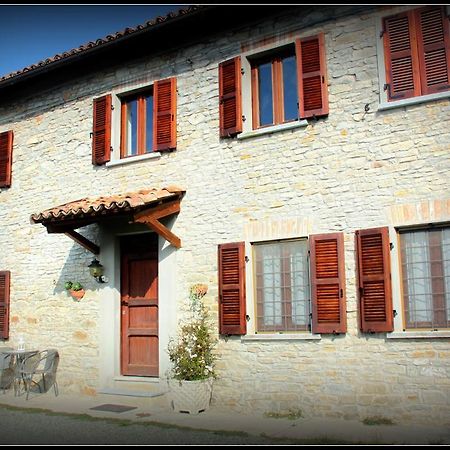 Bed And Breakfast Val D'Oche Castel Boglione Bagian luar foto